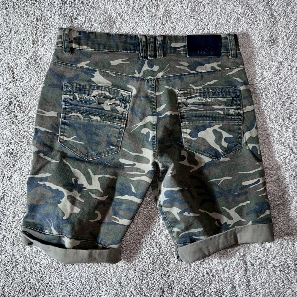 NICKDANGER Distressed Camouflage Shorts - Picture 4 of 6